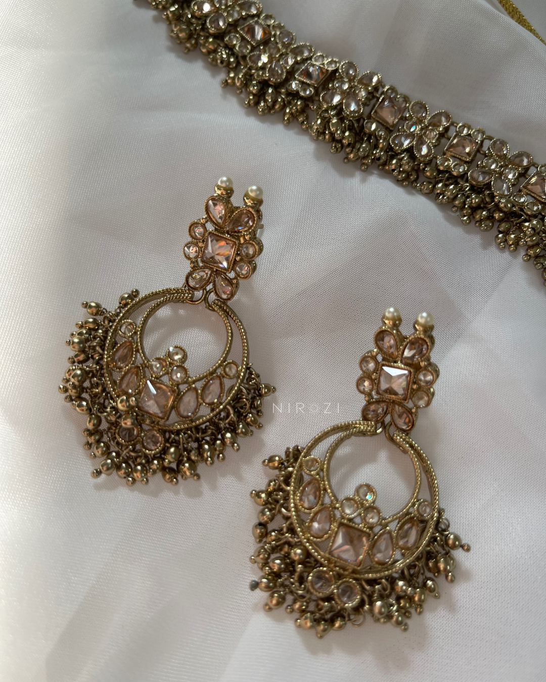 Kirti - Delicate Choker Set