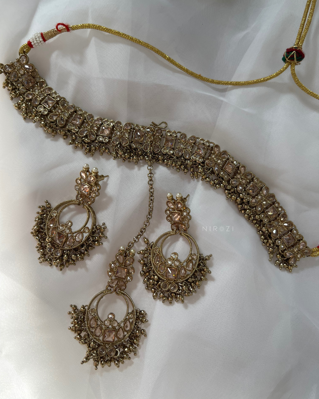 Kirti - Delicate Choker Set