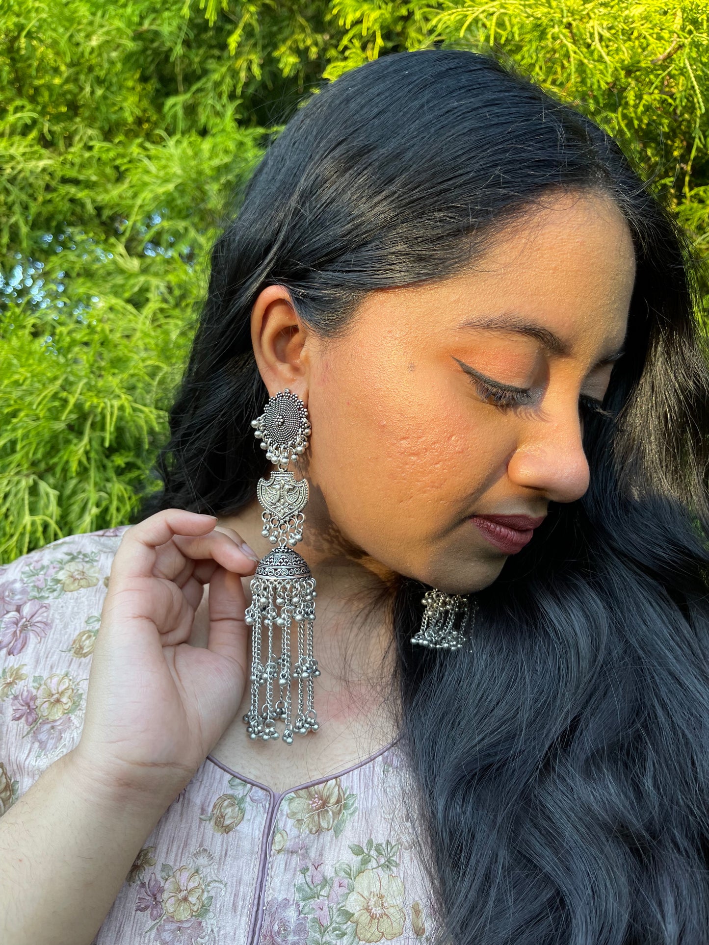 Komolika Earrings - Nirozi