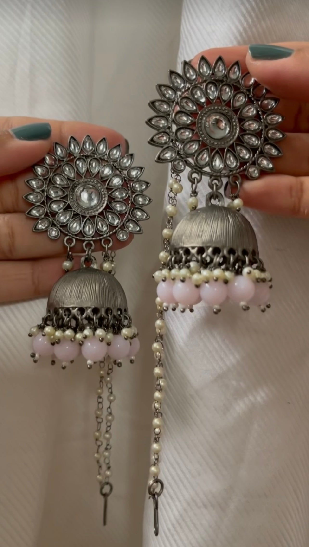 Arya Earrings - Nirozi