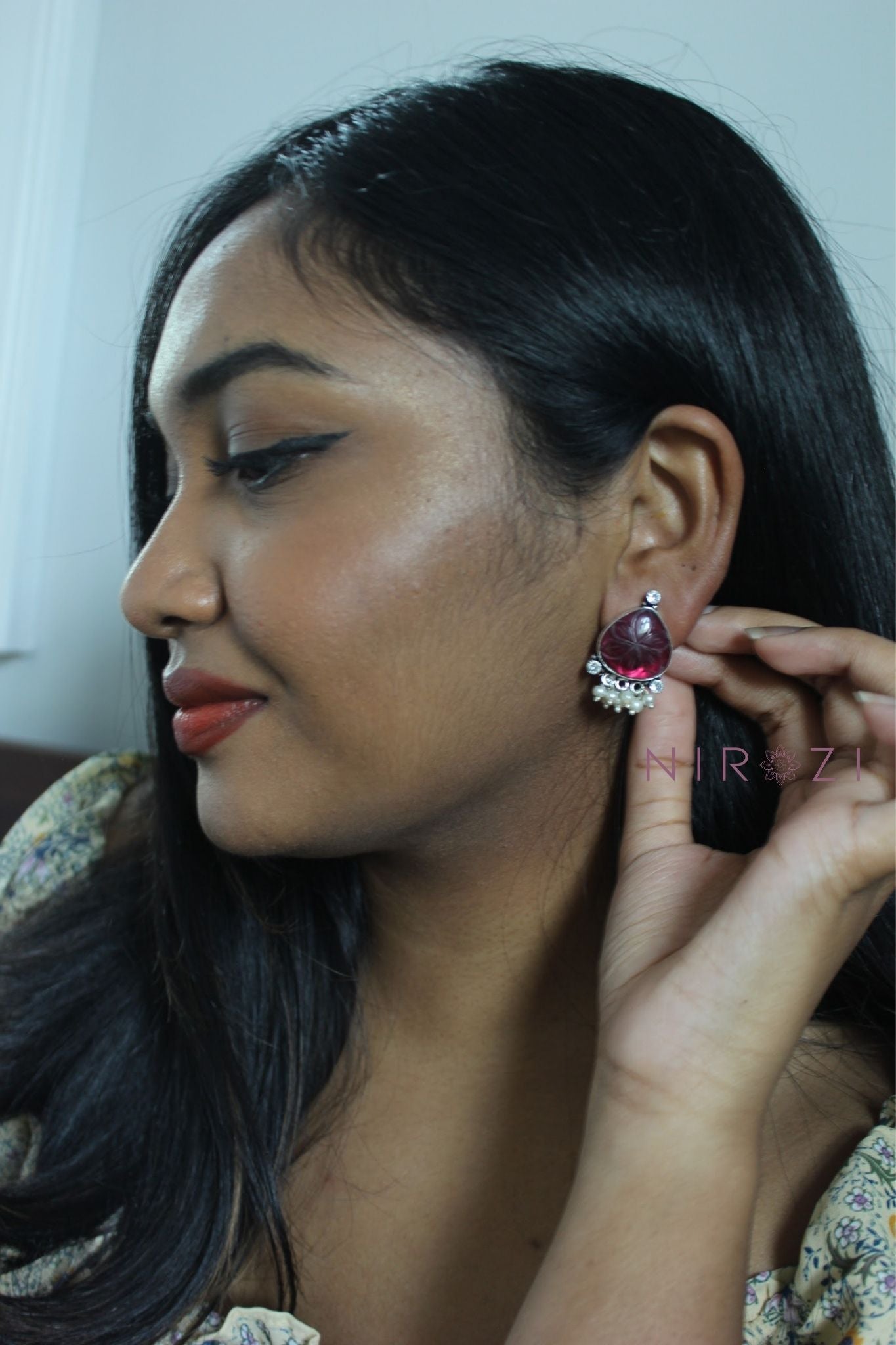Priti Stud Earrings
